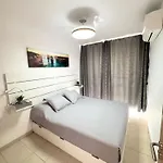 Poseidon Dreams Tenerife Апартаменты